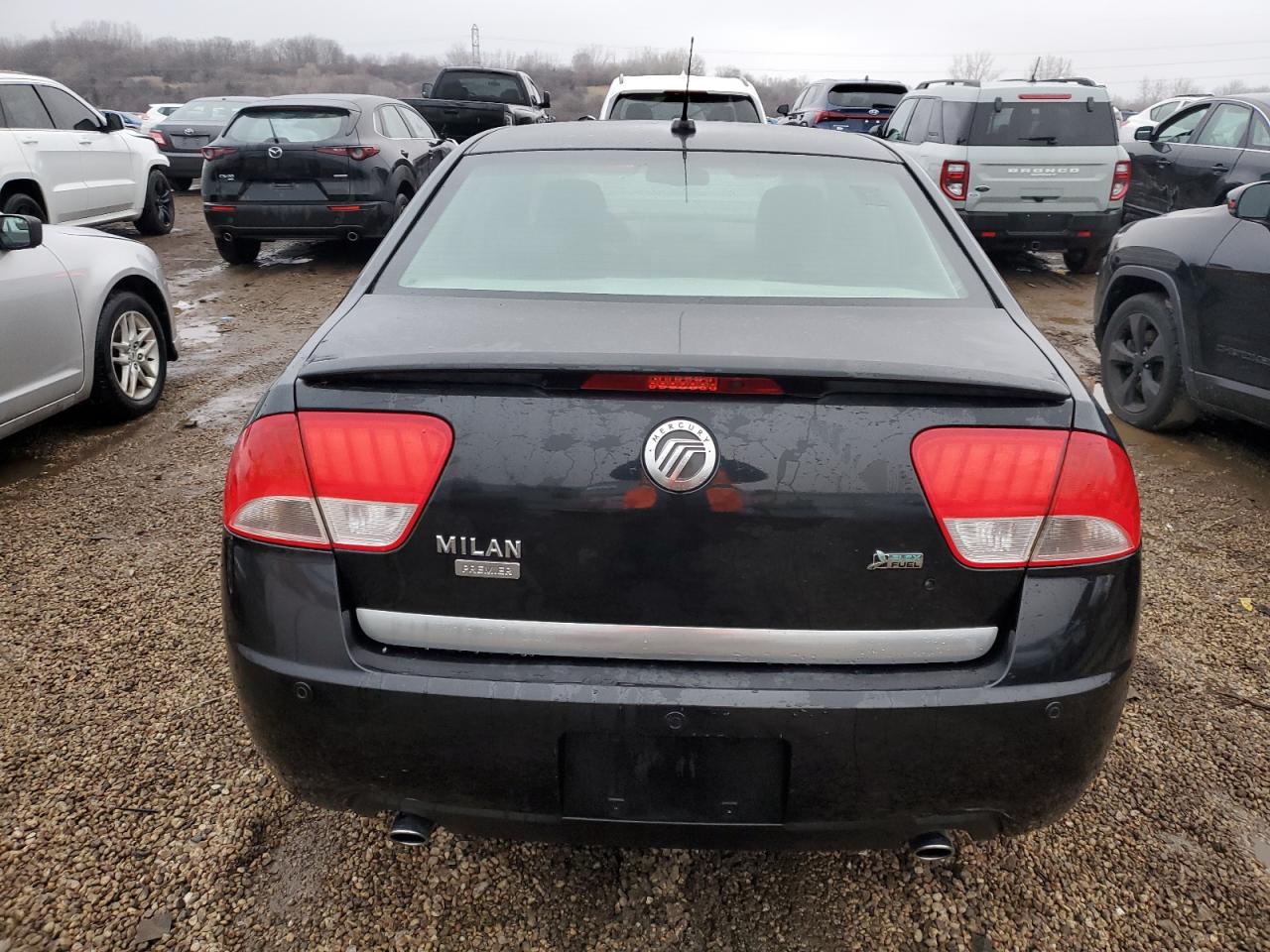 2010 Mercury Milan - Image 6