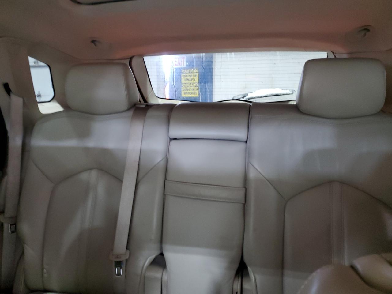 2010 Cadillac SRX - Image 10