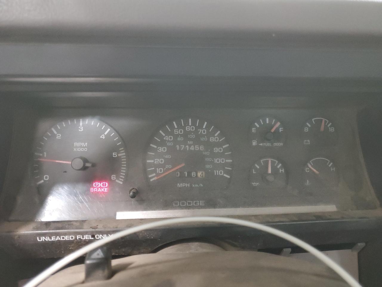 1995 Dodge Dakota - Image 9