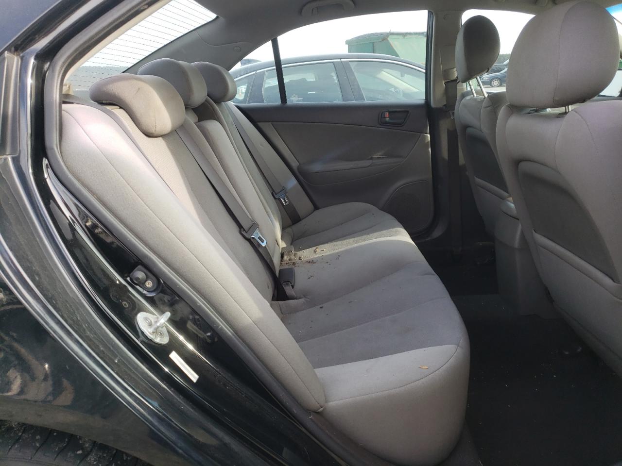 2010 Hyundai Sonata - Image 10