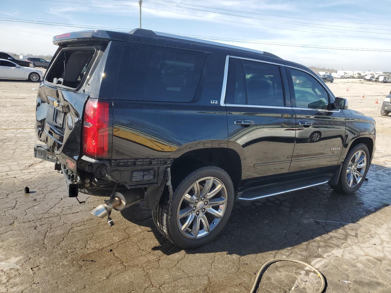 2015 Chevrolet Tahoe - Image 3