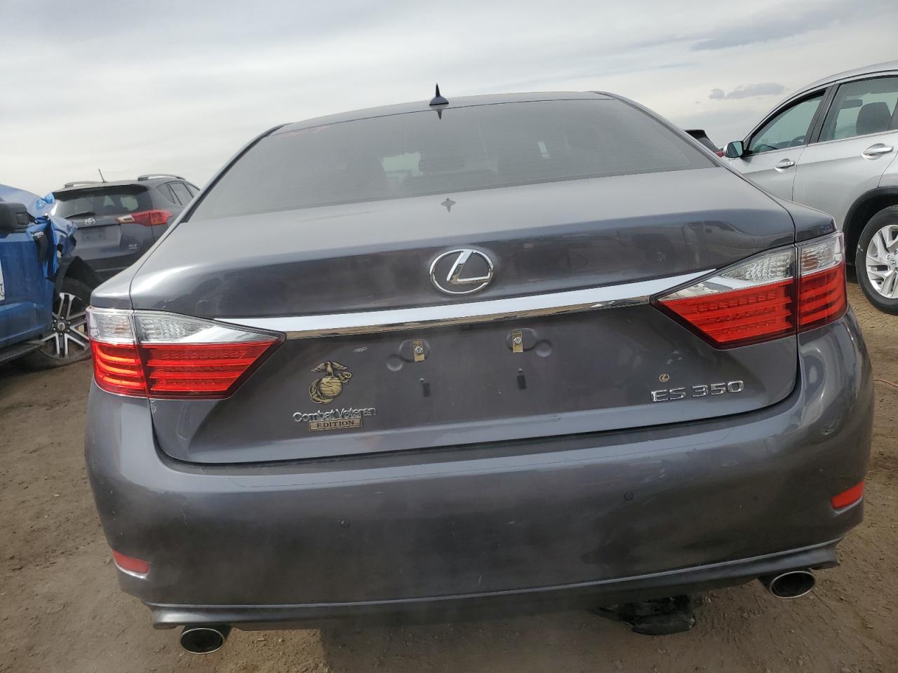 2014 Lexus ES - Image 6