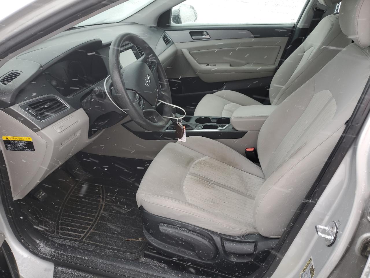 2017 Hyundai Sonata - Image 7