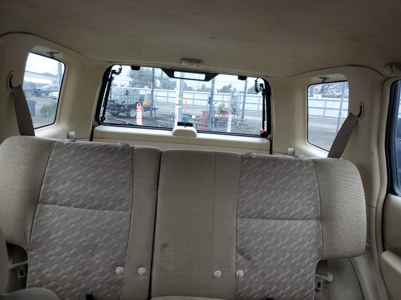1999 Nissan Pathfinder - Image 10