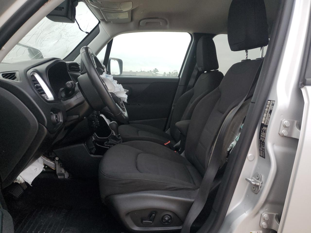 2018 Jeep Renegade - Image 7