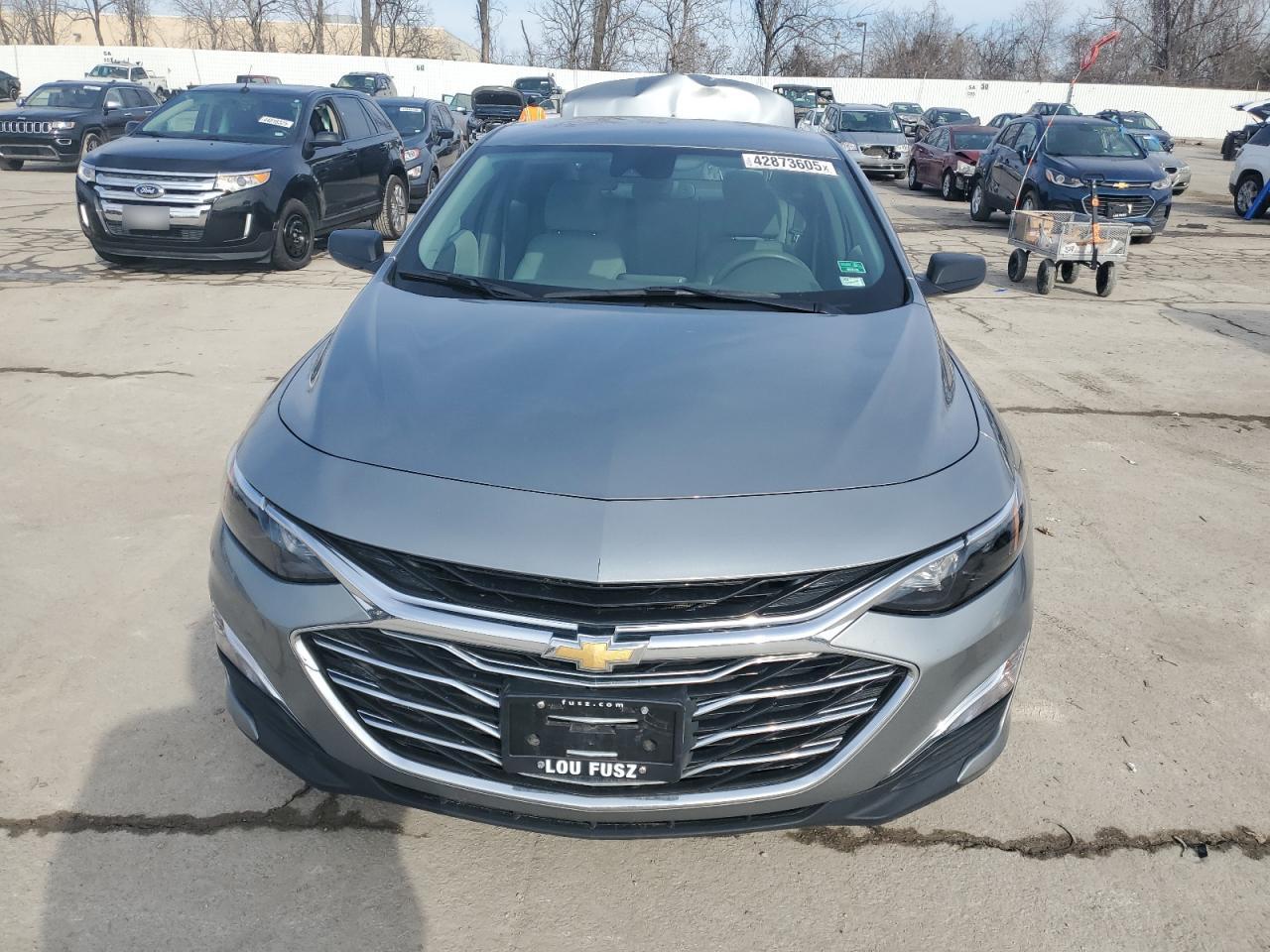 2023 Chevrolet Malibu - Image 5