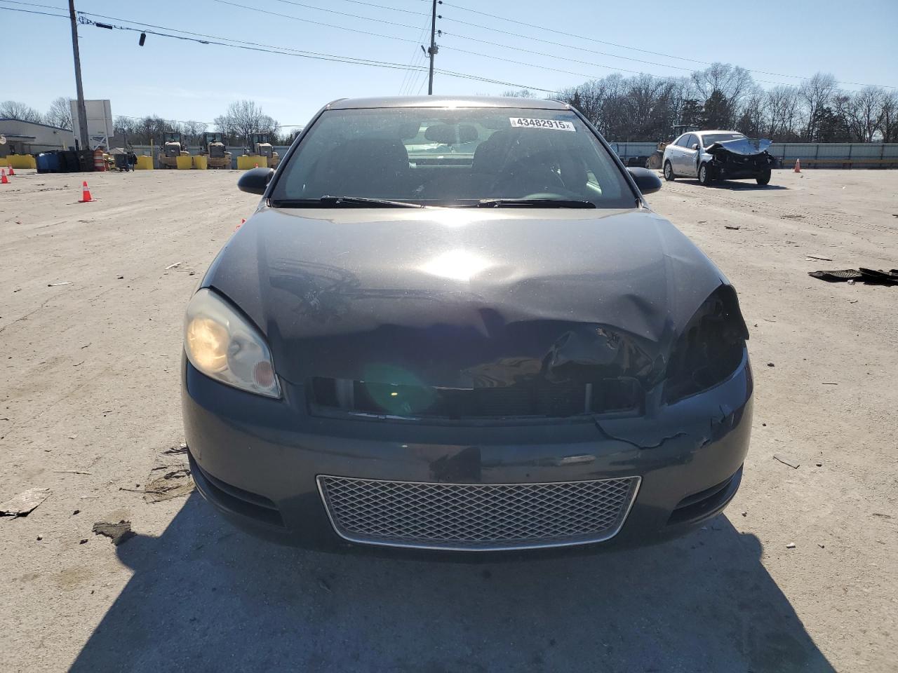 2014 Chevrolet Impala - Image 5