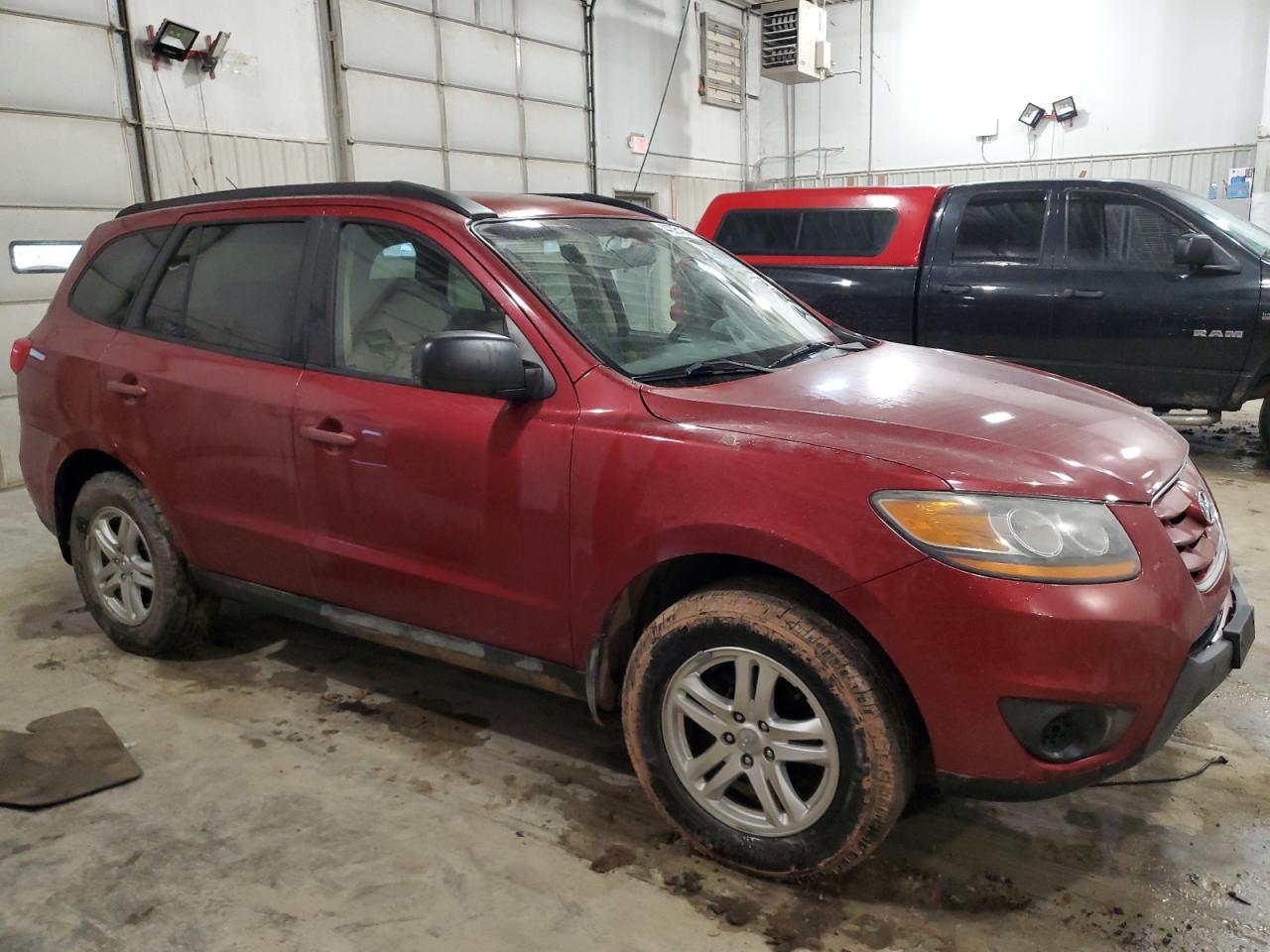 2010 Hyundai Santa Fe - Image 4