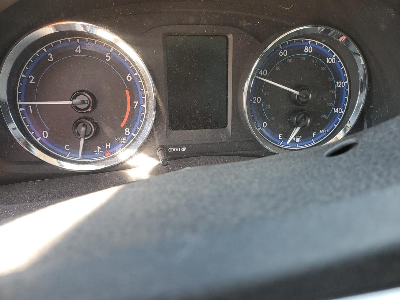 2018 Toyota Corolla - Image 9