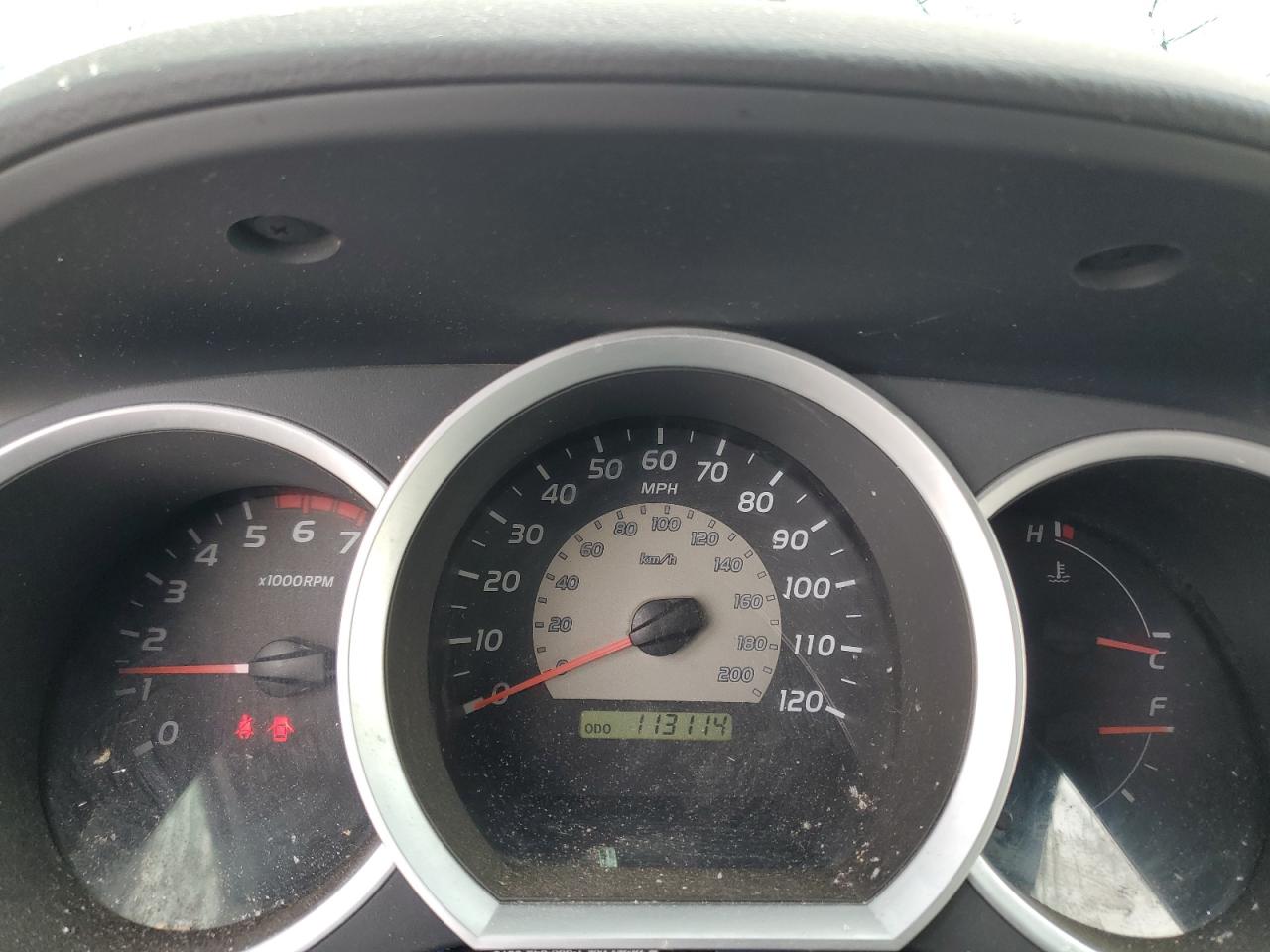 2005 Toyota Tacoma - Image 9