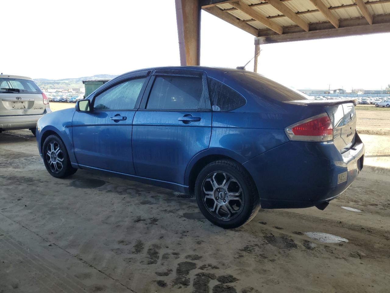 2009 Ford Focus - Image 2