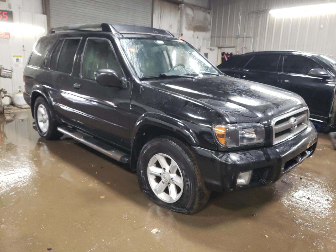 2003 Nissan Pathfinder - Image 4