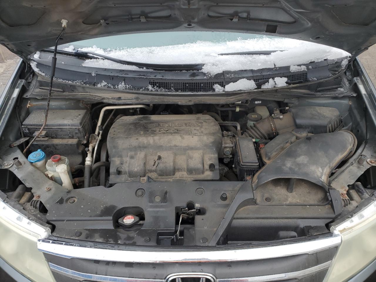 2011 Honda Odyssey - Image 12