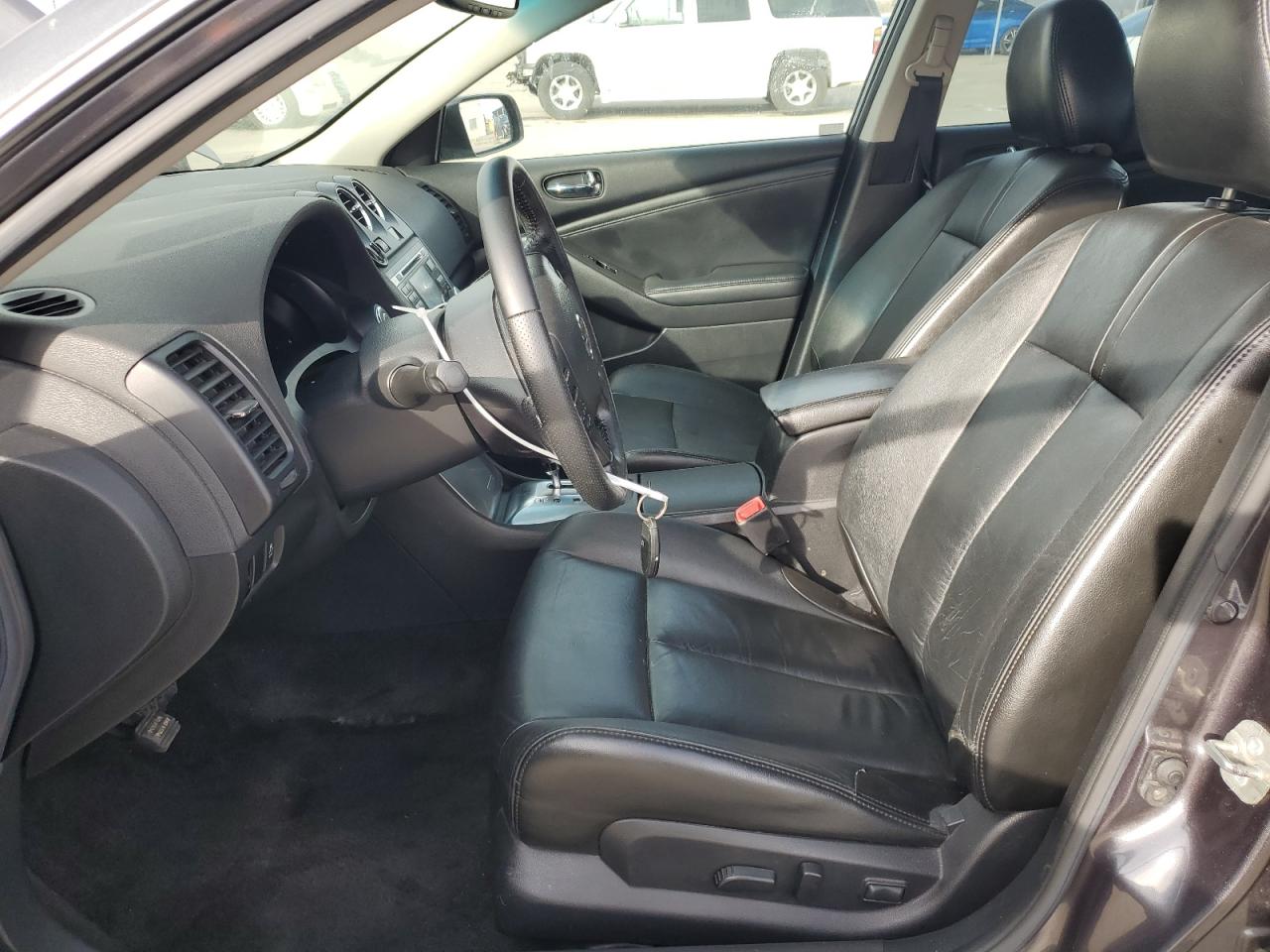 2011 Nissan Altima - Image 7