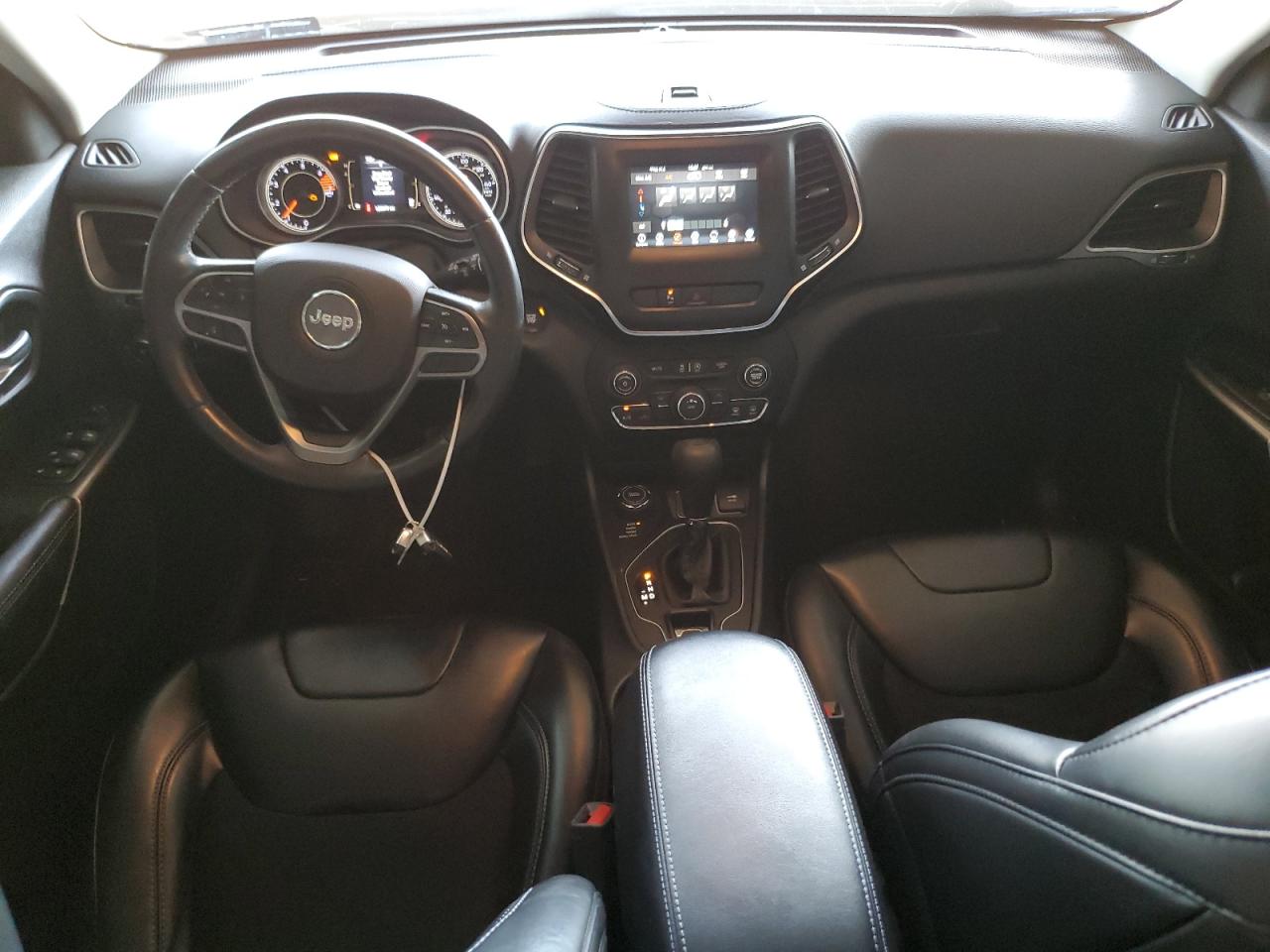 2019 Jeep Grand Cherokee - Image 8