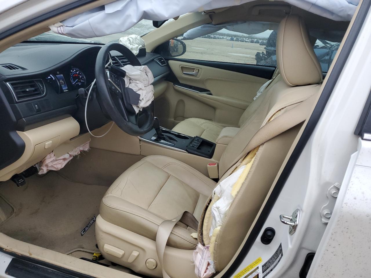 2015 Toyota Camry - Image 7