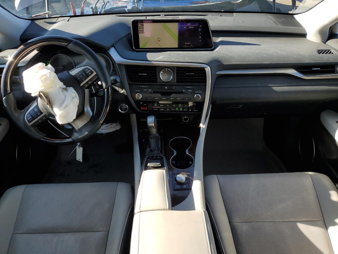2019 Lexus RX - Image 8