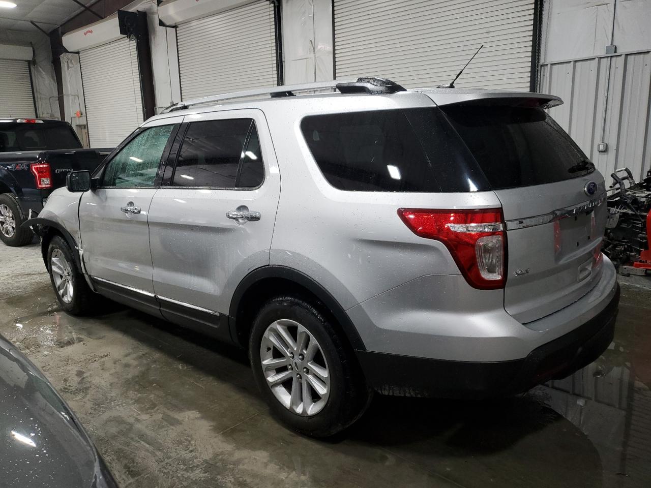 2012 Ford Explorer - Image 2