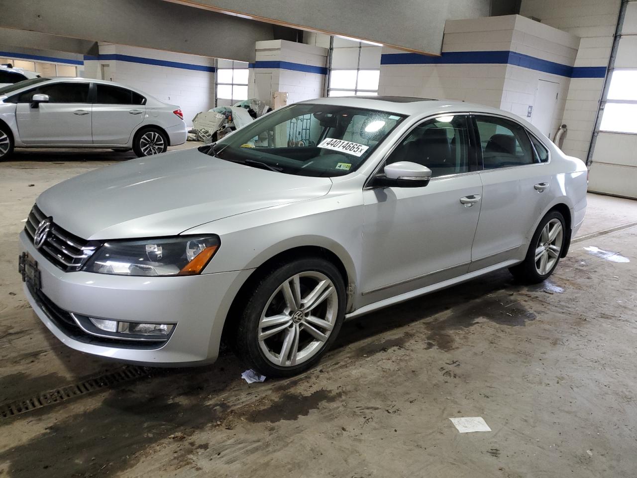 2015 Volkswagen Passat - Image 1