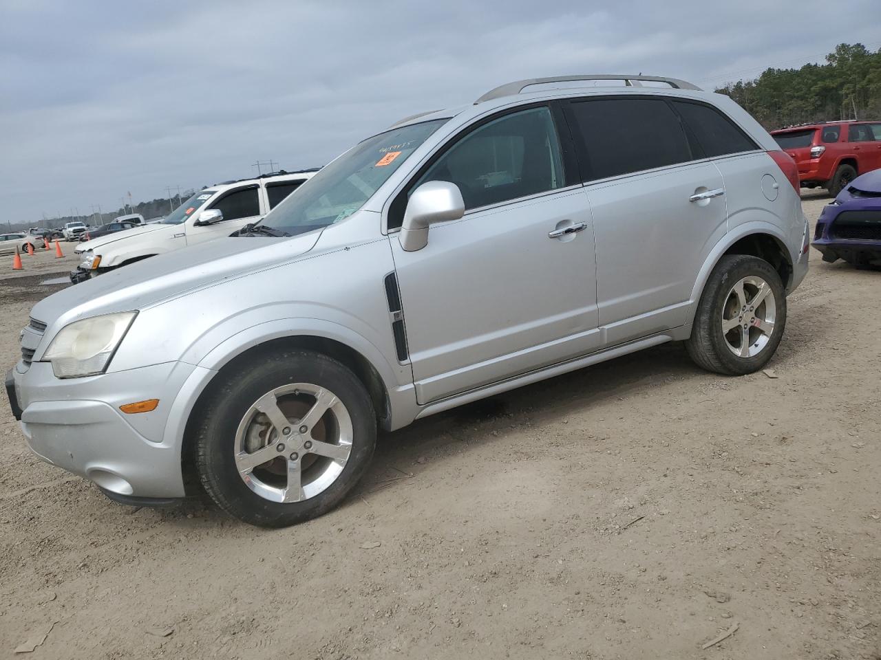 2013 Chevrolet Captiva - Image 1