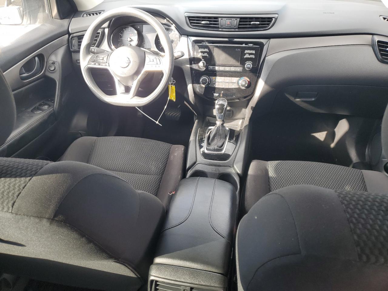 2017 Nissan Rogue - Image 8