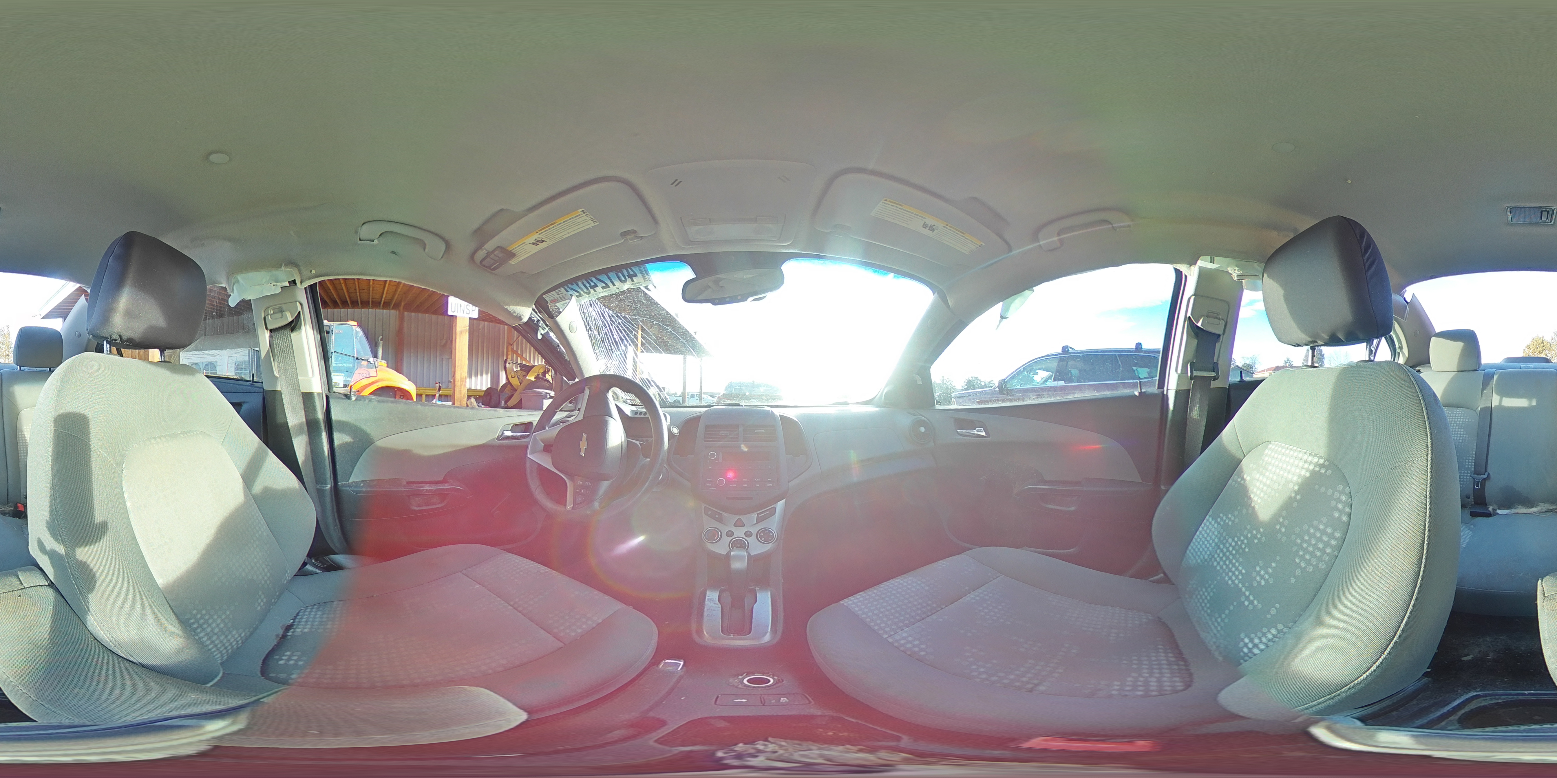 2014 Chevrolet Sonic - Image 13