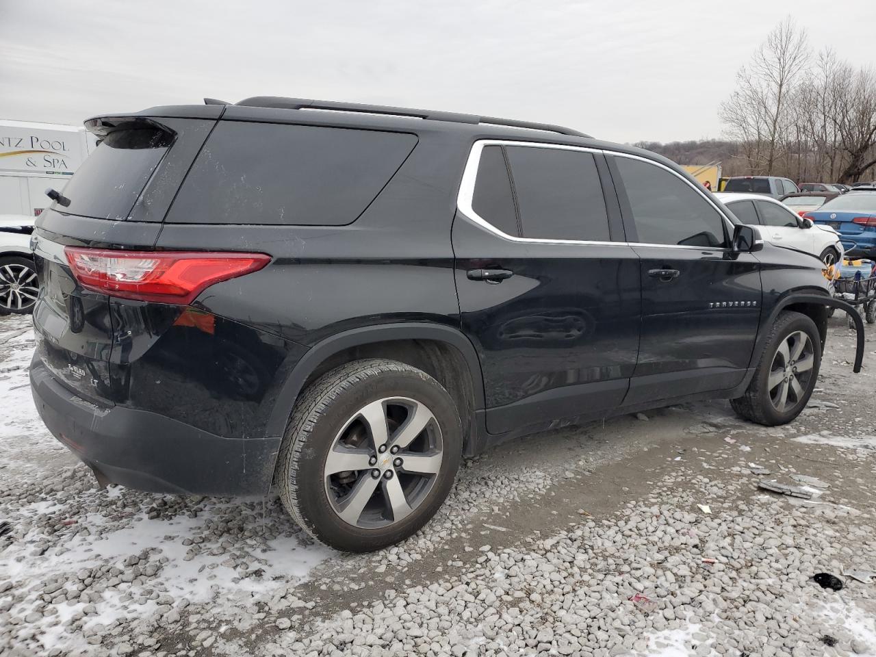 2019 Chevrolet Traverse - Image 3
