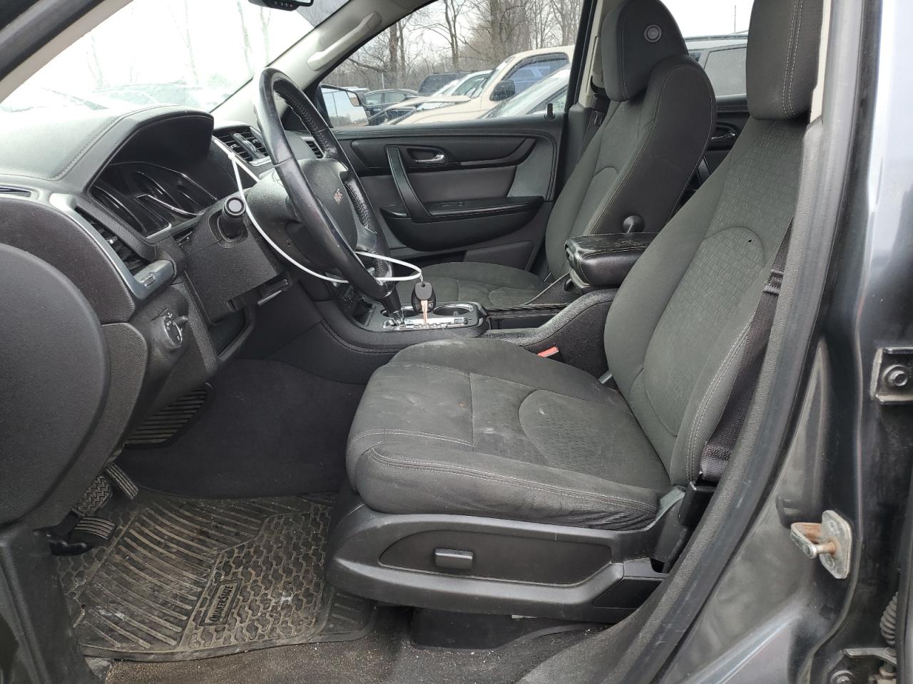 2013 GMC Acadia - Image 7