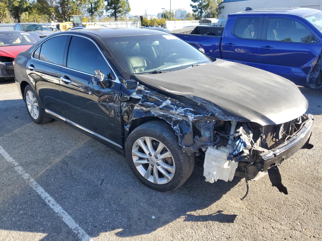 2010 Lexus ES - Image 4