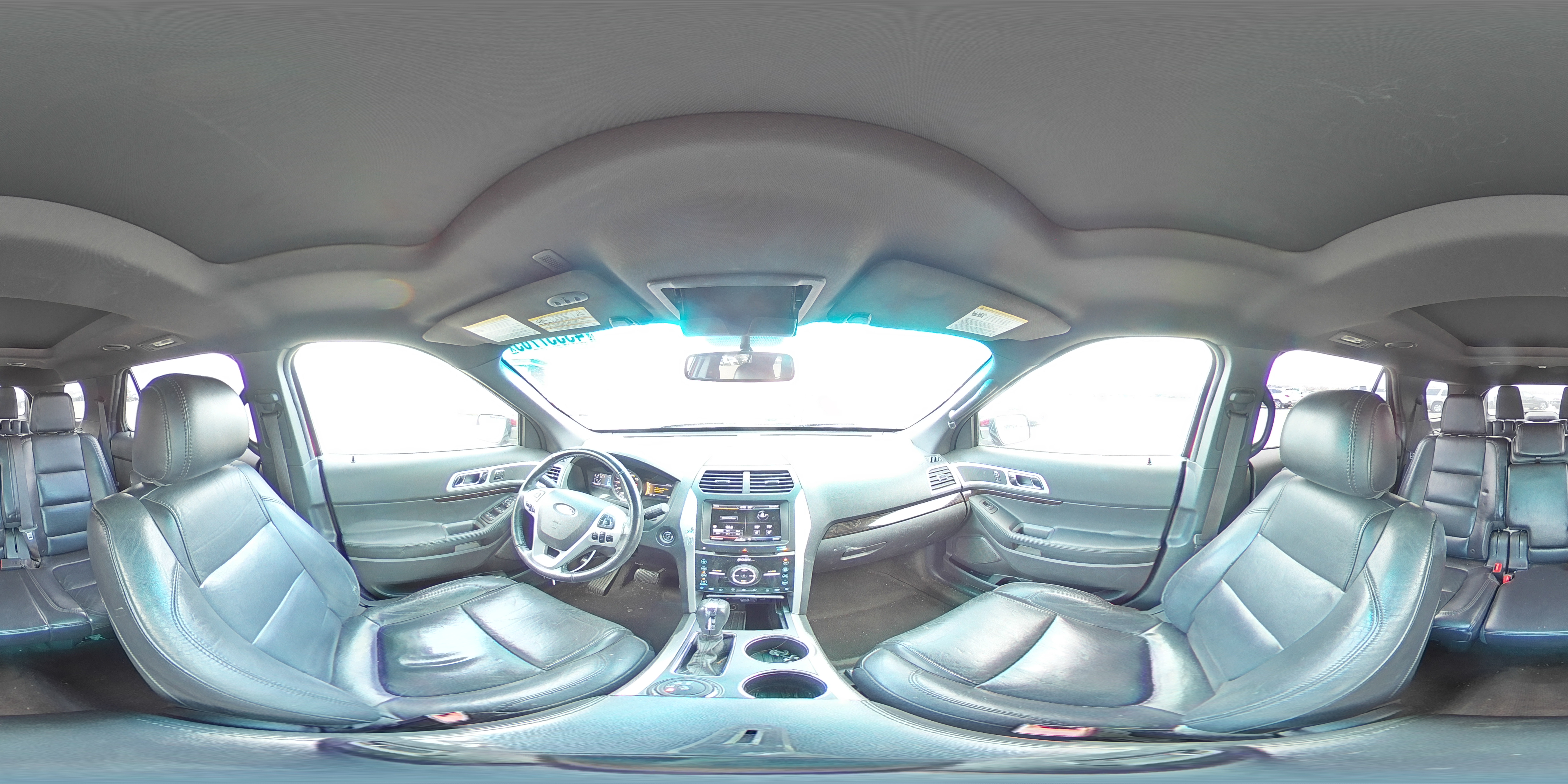 2013 Ford Explorer - Image 13