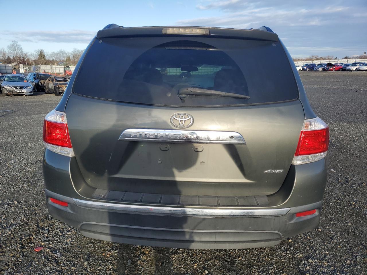 2012 Toyota Highlander - Image 6