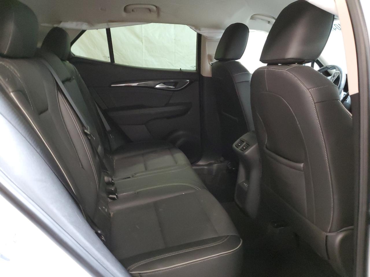 2022 Buick Envision - Image 12