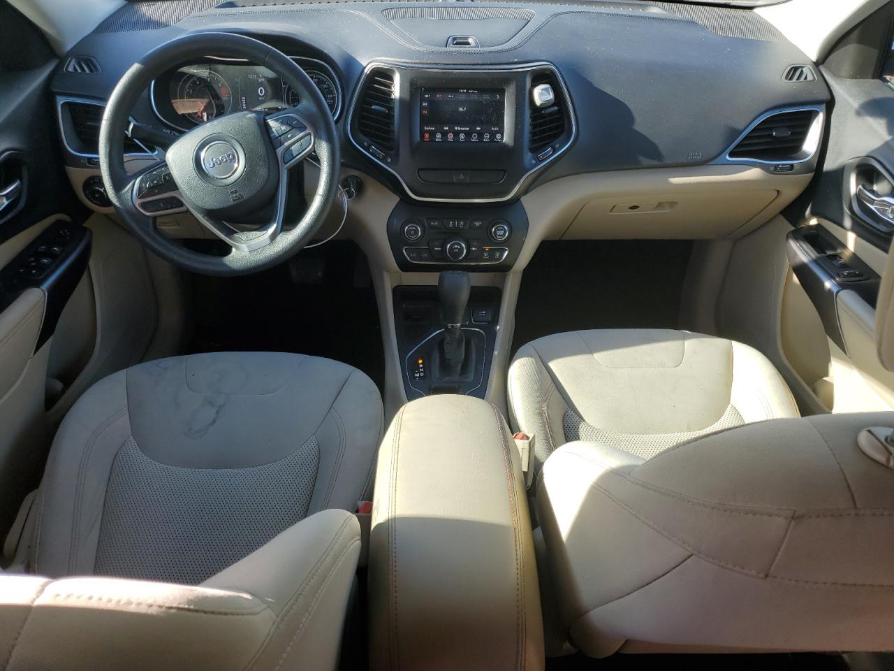 2019 Jeep Grand Cherokee - Image 8