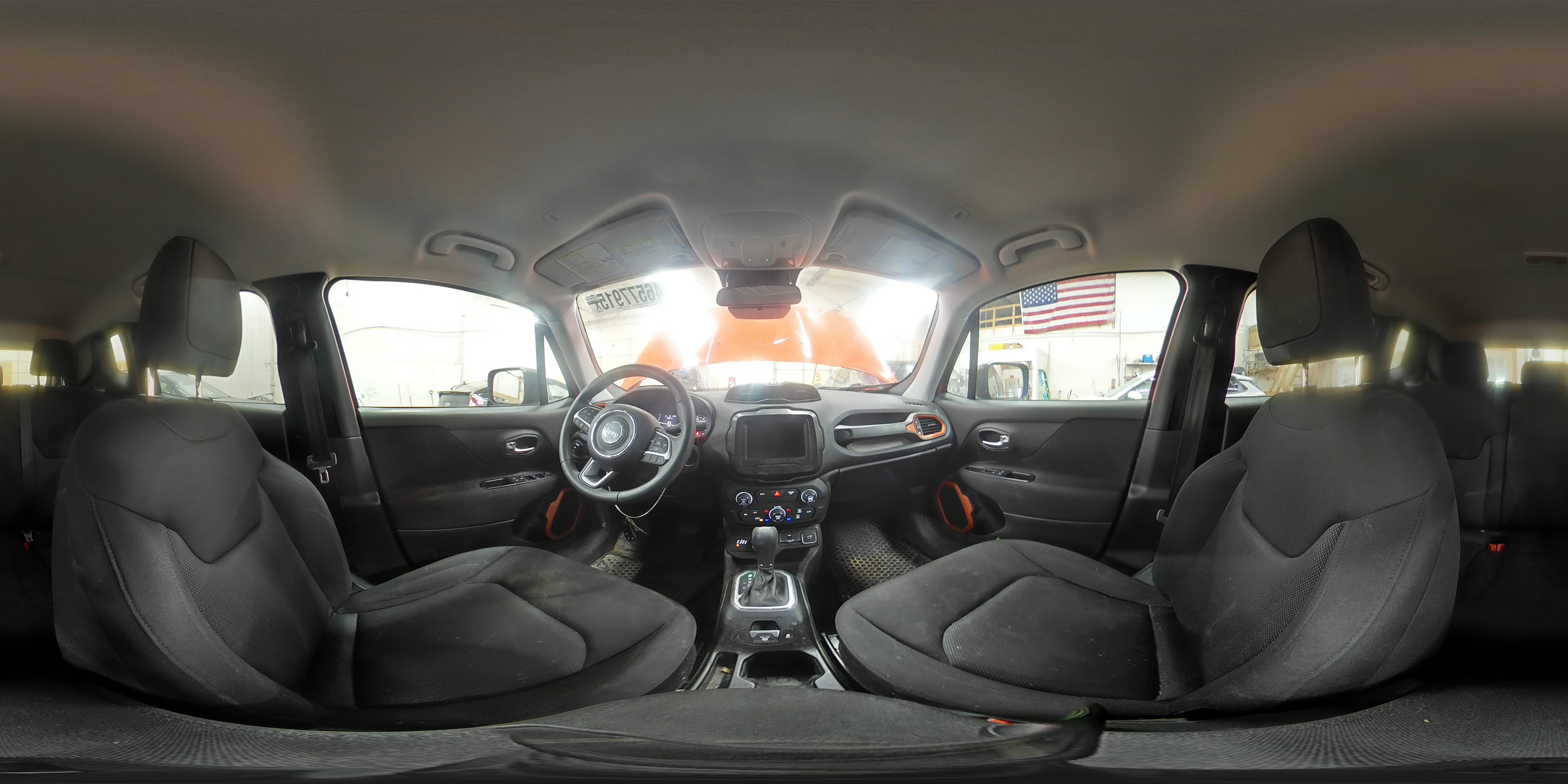 2018 Jeep Renegade - Image 12