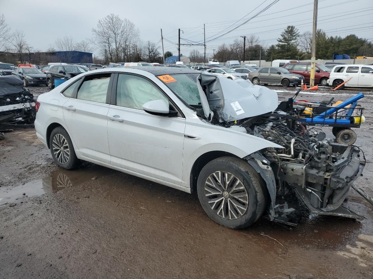 2019 Volkswagen Jetta - Image 4