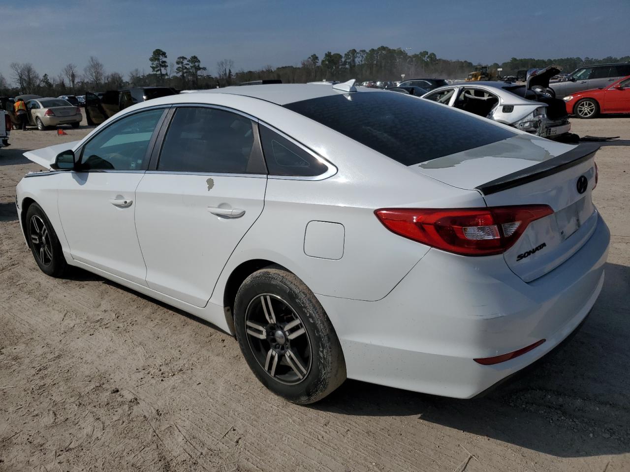 2015 Hyundai Sonata - Image 2