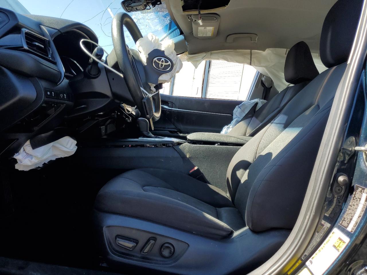 2020 Toyota Camry - Image 7