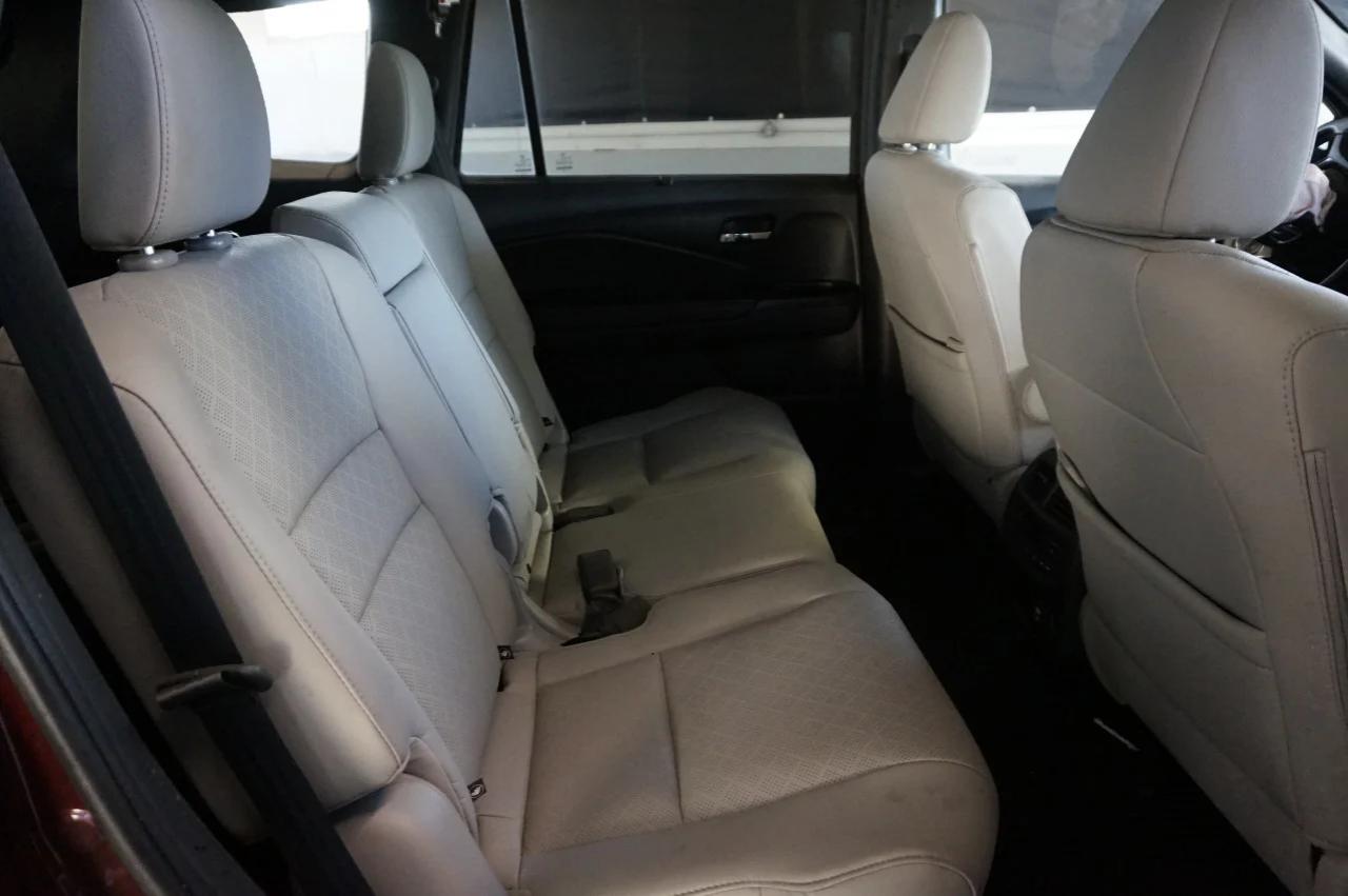 2020 Honda Passport Touring VIN: 5FNYF8H9XLB002041 Lot: 44206975