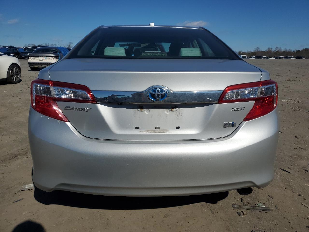 2012 Toyota Camry - Image 6