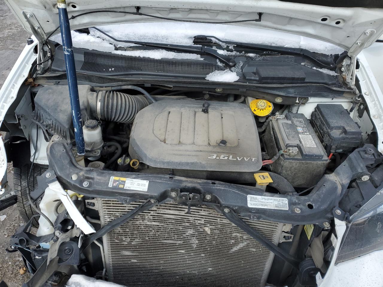 2018 Dodge Caravan - Image 12