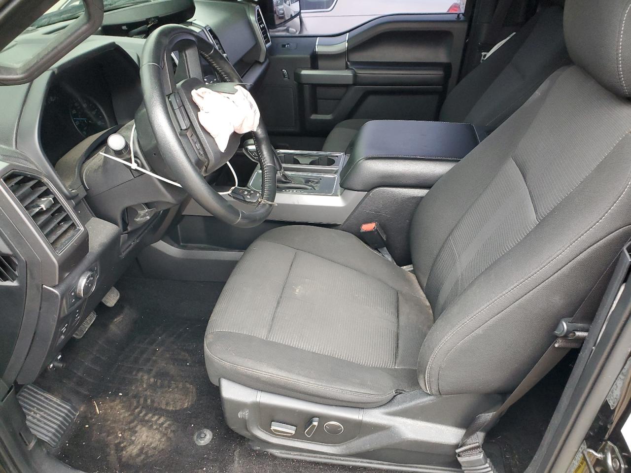 2017 Ford F-150 - Image 7