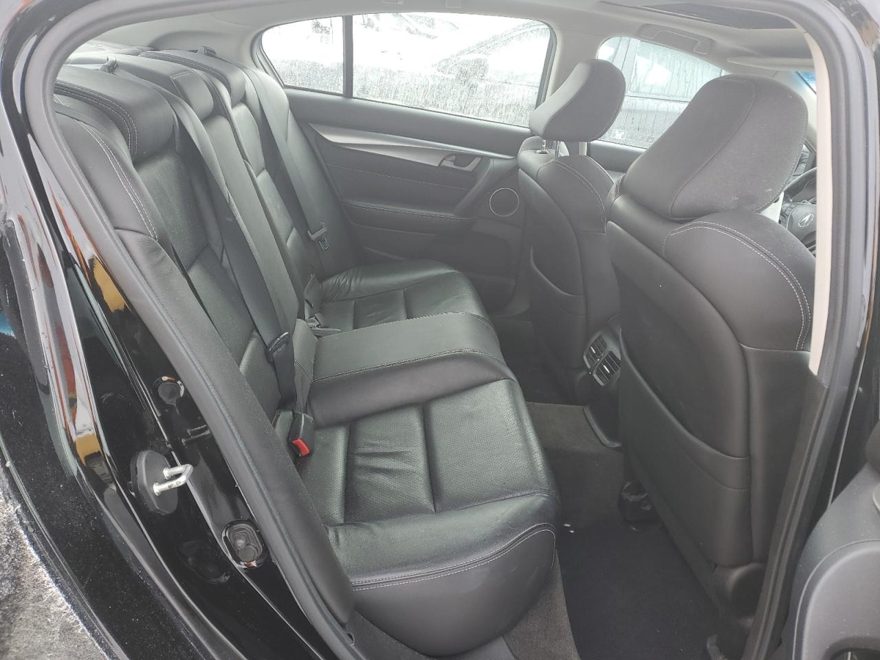 2010 Acura TL - Image 10