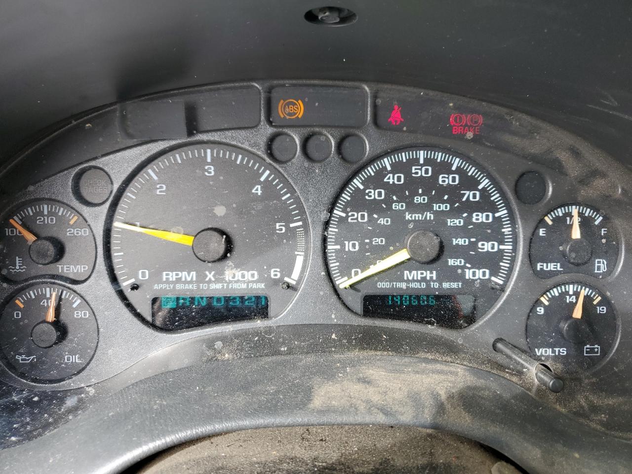 2001 Chevrolet S-10 Pickup - Image 9