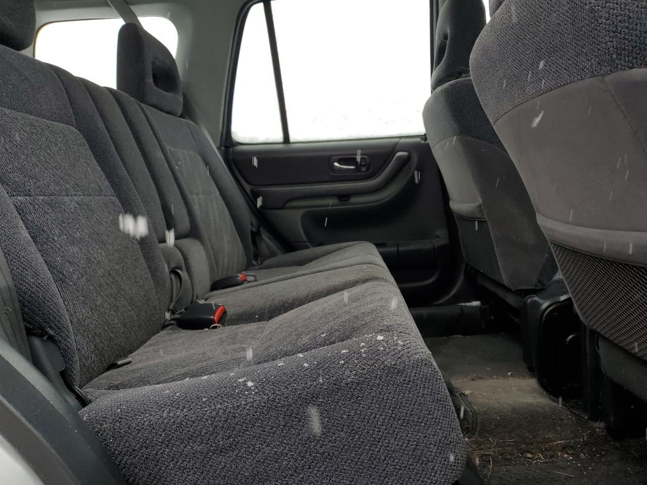 1999 Honda CR-V - Image 10