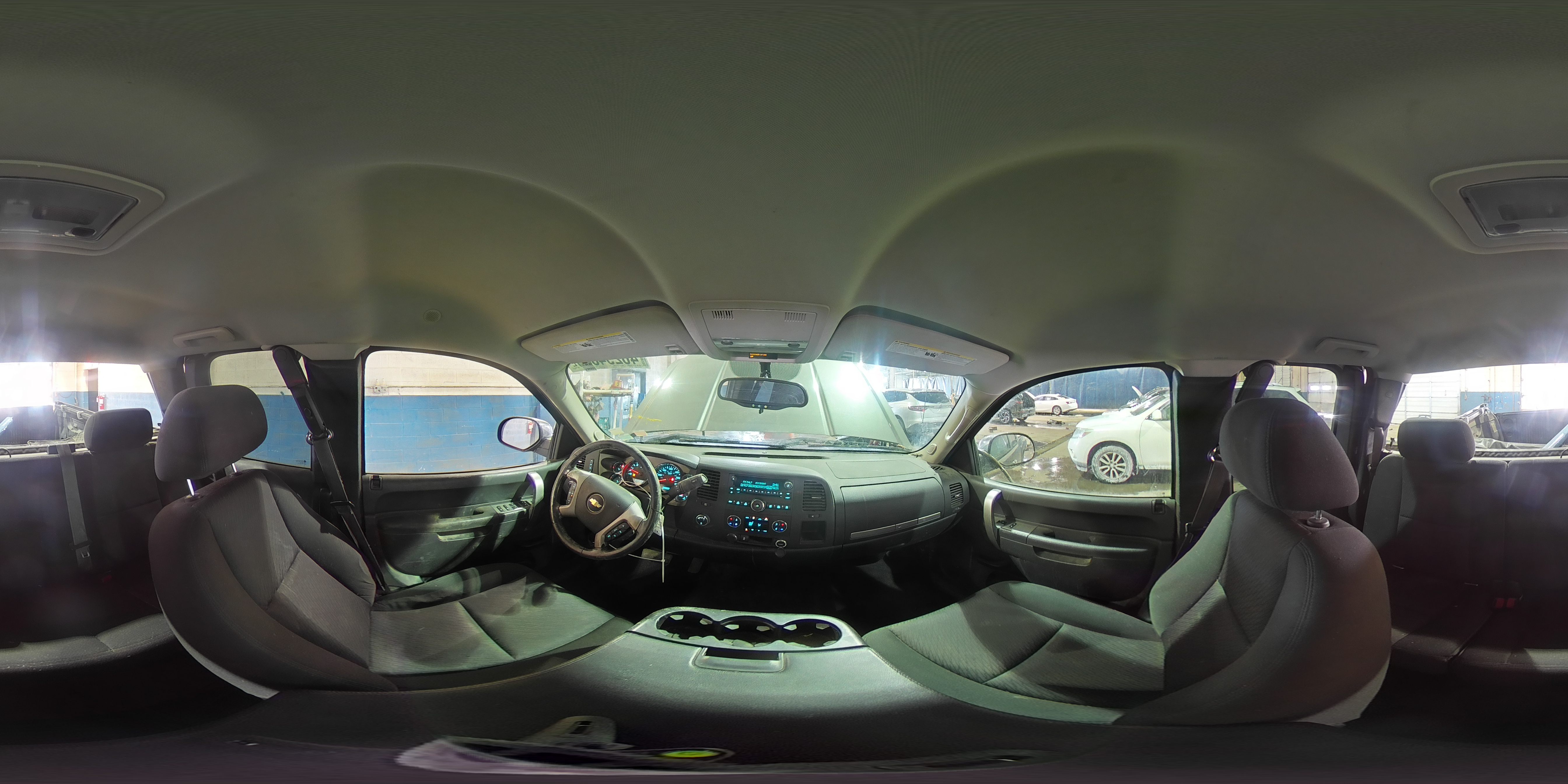 2013 Chevrolet Silverado - Image 14