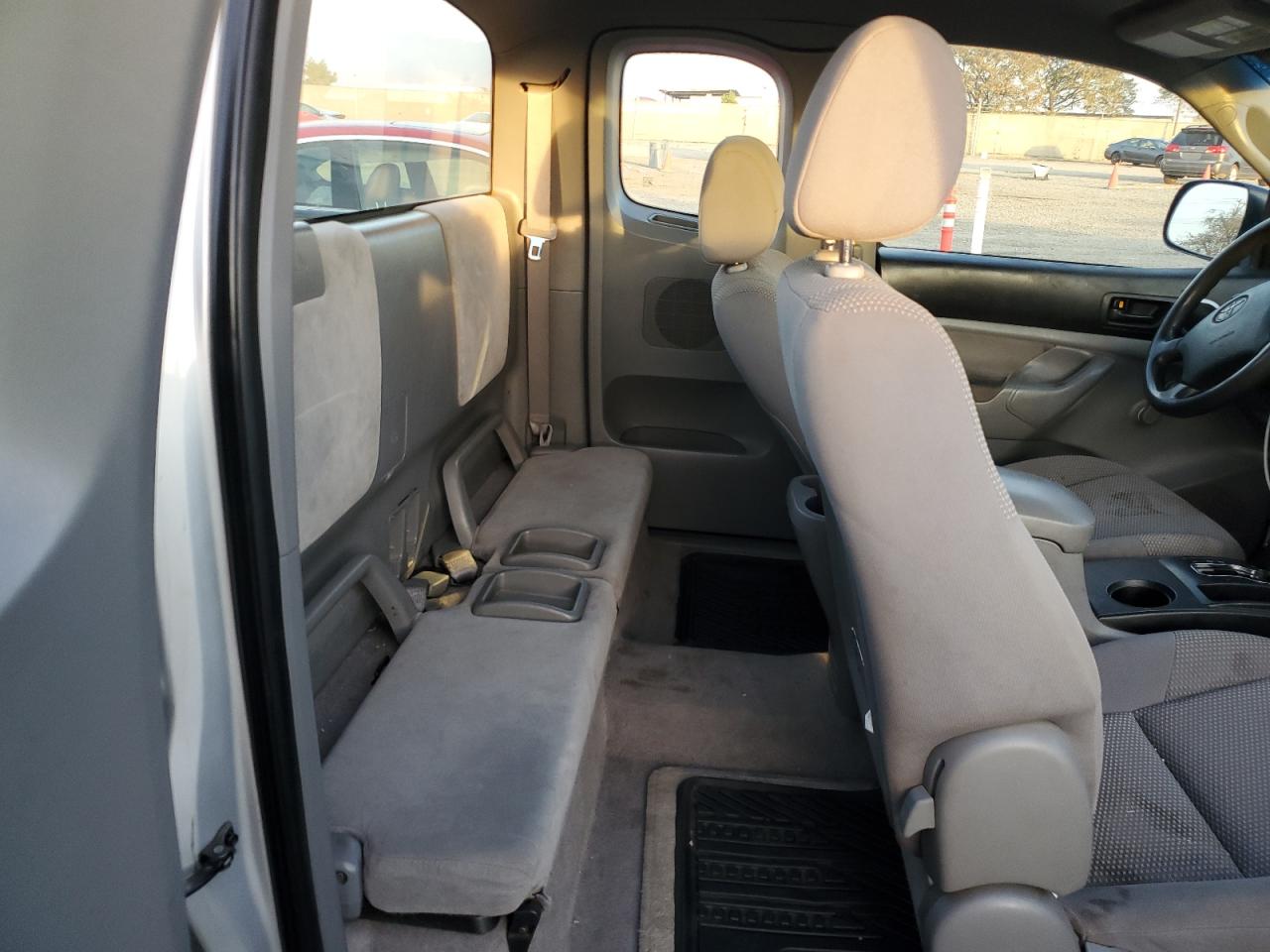 2008 Toyota Tacoma - Image 10