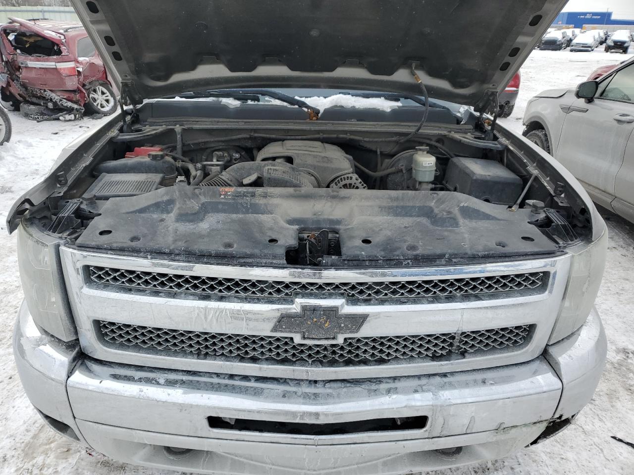 2013 Chevrolet Silverado - Image 11