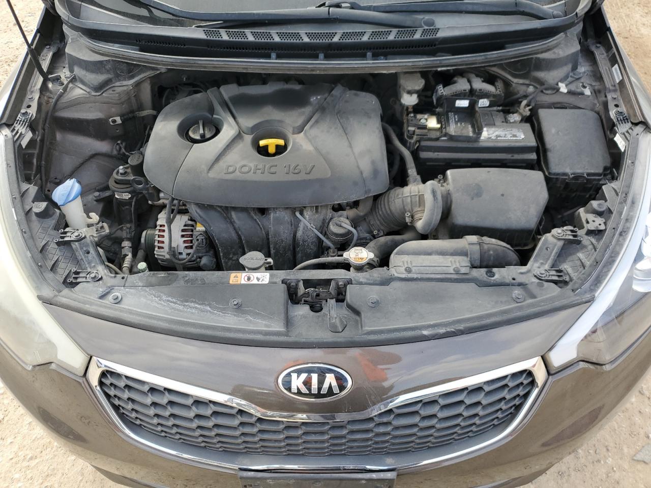 2015 Kia Forte - Image 11