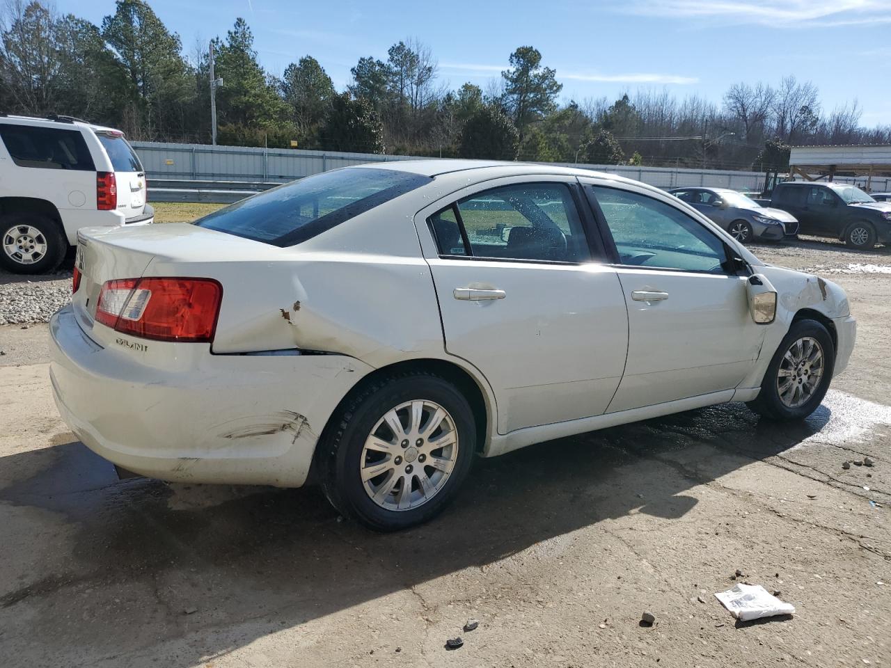 2009 Mitsubishi Galant - Image 3