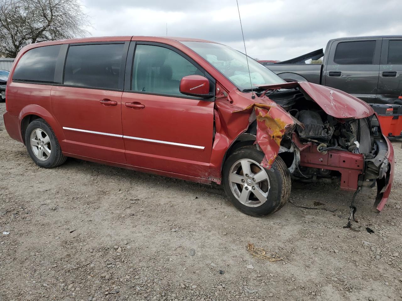 2008 Dodge Caravan - Image 4